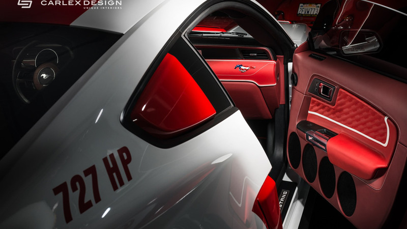 美國元素上身 《Carlex Design》為727匹《Ford Mustang》打造華麗內裝 美國元素上身 《Carlex Design》為727匹《Ford Mustang》打造華麗內裝