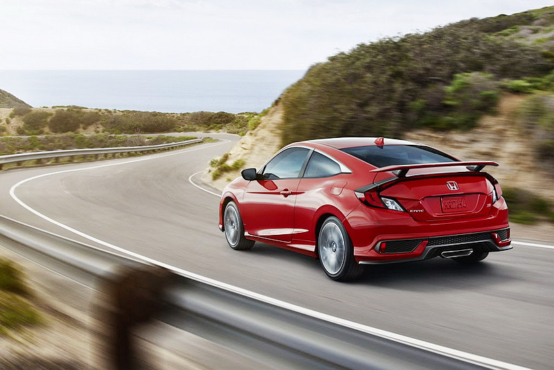 1.5 VTEC Turbo搭配六速手排 新一代《Honda Civic Si Sedan/Coupe》2017紐約車展前搶先亮相 1.5 VTEC Turbo搭配六速手排 新一代《Honda Civic Si Sedan/Coupe》2017紐約車展前搶先亮相