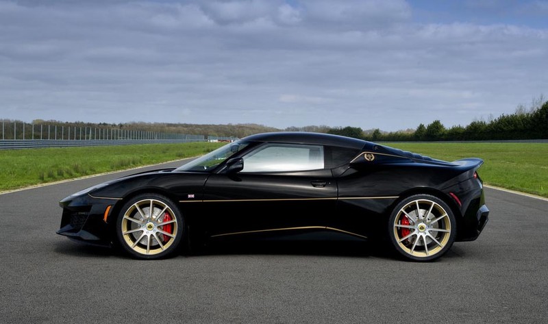 身穿經典F1配色塗裝 《Lotus Evora Sport 410 GP Edition》北美限量登場 身穿經典F1配色塗裝 《Lotus Evora Sport 410 GP Edition》北美限量登場