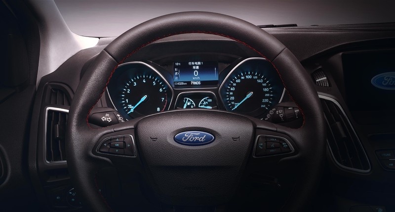 2017 年式《Ford Focus CTCC限量版》中國勁裝上身 2017 年式《Ford Focus CTCC限量版》中國勁裝上身