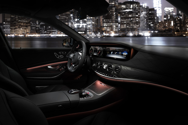 小改款《Mercedes-Benz S-Class》預告2017年上海車展正式現身 小改款《Mercedes-Benz S-Class》預告2017年上海車展正式現身