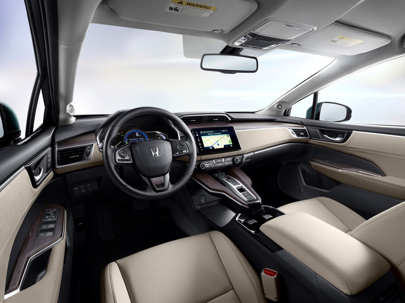 新增油電/純電雙動力 《Honda Clarity Plug-In Hybrid》及《Clarity Electric》紐約車展同 新增油電/純電雙動力 《Honda Clarity Plug-In Hybrid》及《Clarity Electric》紐約車展同