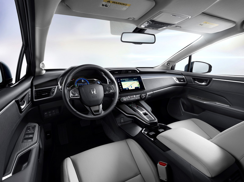 新增油電/純電雙動力 《Honda Clarity Plug-In Hybrid》及《Clarity Electric》紐約車展同 新增油電/純電雙動力 《Honda Clarity Plug-In Hybrid》及《Clarity Electric》紐約車展同