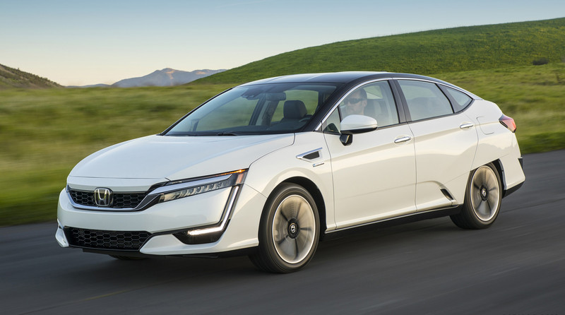新增油電/純電雙動力 《Honda Clarity Plug-In Hybrid》及《Clarity Electric》紐約車展同 新增油電/純電雙動力 《Honda Clarity Plug-In Hybrid》及《Clarity Electric》紐約車展同