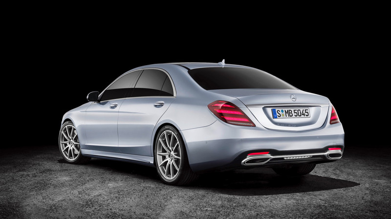 小改款《Mercedes-Benz S-Class》上海車展搶先發表 M256直六動力尚未入列 小改款《Mercedes-Benz S-Class》上海車展搶先發表 M256直六動力尚未入列