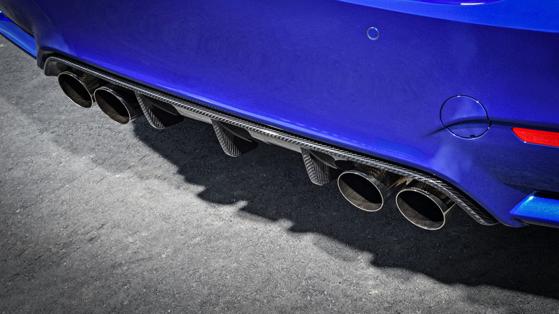 競技概念加持 《BMW M4 CS》動力升級更輕盈 競技概念加持 《BMW M4 CS》動力升級更輕盈