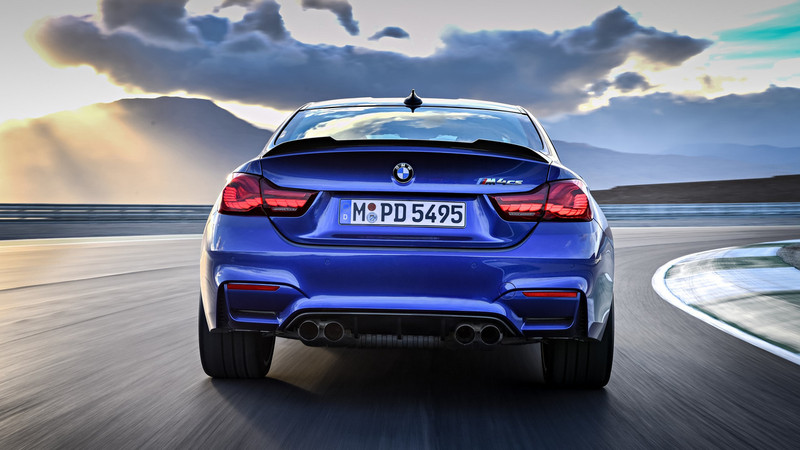 競技概念加持 《BMW M4 CS》動力升級更輕盈 競技概念加持 《BMW M4 CS》動力升級更輕盈