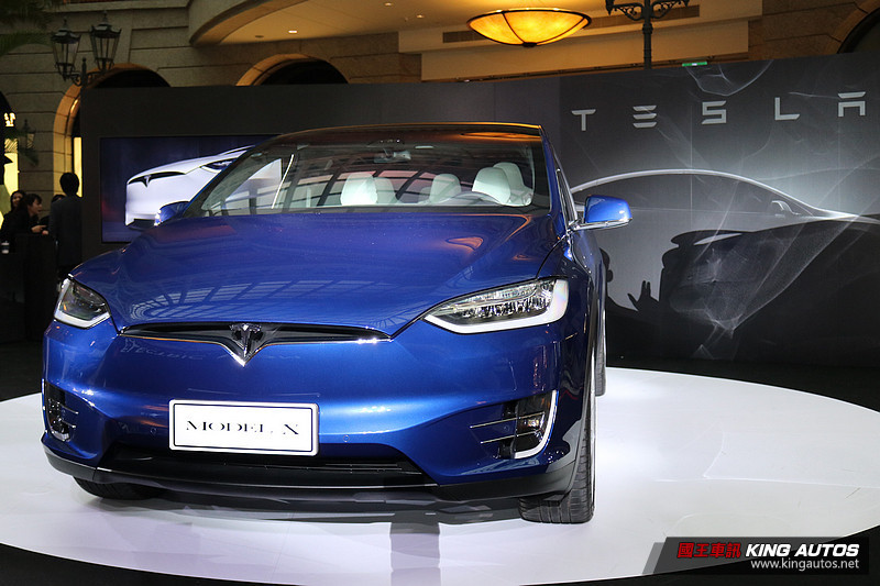 大幅降價再加配備 特斯拉《Tesla Model S 75》新入門車型報價新臺幣286.7萬起跳 大幅降價再加配備 特斯拉《Tesla Model S 75》新入門車型報價新臺幣286.7萬起跳