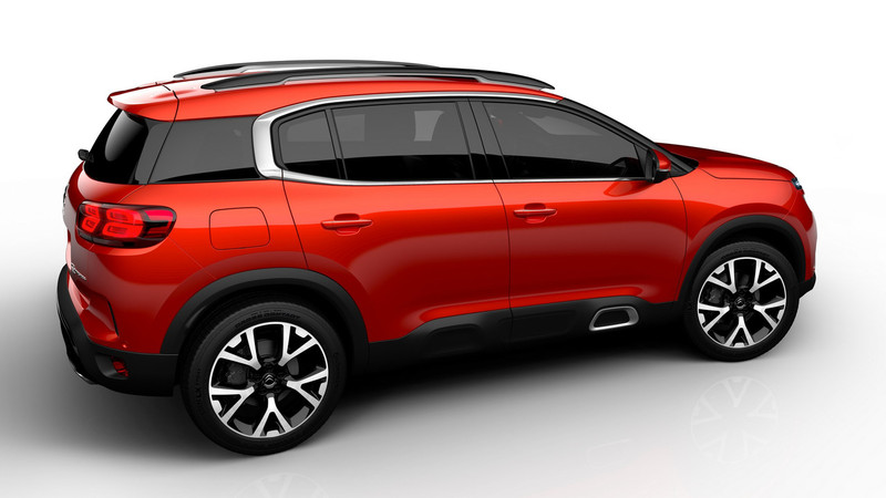 國內尚未確定導入 全球戰略SUV《Citroën C5 Aircross》上海車展正式登場 國內尚未確定導入 全球戰略SUV《Citroën C5 Aircross》上海車展正式登場