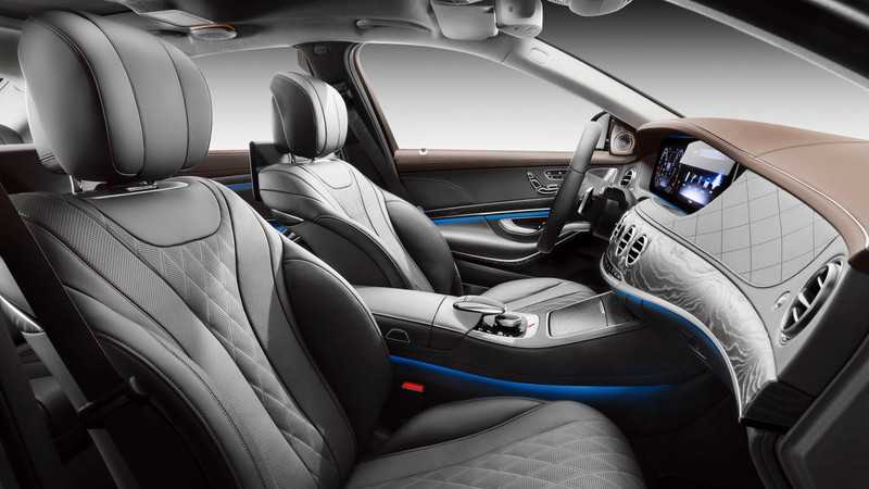 小改款《Mercedes-Benz S-Class》上海車展搶先發表 M256直六動力尚未入列 小改款《Mercedes-Benz S-Class》上海車展搶先發表 M256直六動力尚未入列