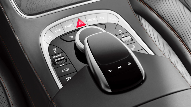 小改款《Mercedes-Benz S-Class》上海車展搶先發表 M256直六動力尚未入列 小改款《Mercedes-Benz S-Class》上海車展搶先發表 M256直六動力尚未入列