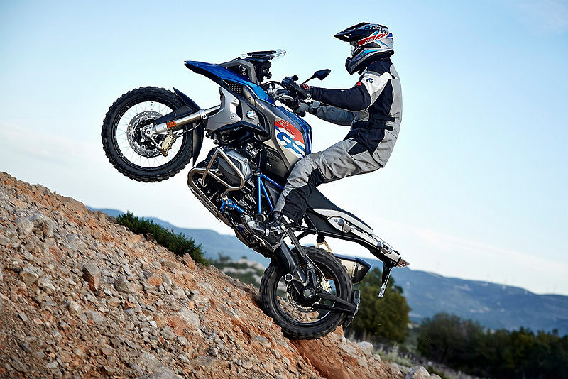 兩輪寶馬新軍登場 《BMW Motorrad》在臺發表《R nineT & R 1200 GS》完整車系 兩輪寶馬新軍登場 《BMW Motorrad》在臺發表《R nineT & R 1200 GS》完整車系