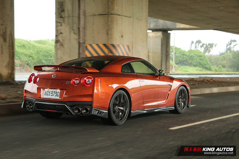 不是只有快─《Nissan GT-R Premium Edition》試駕報導 不是只有快─《Nissan GT-R Premium Edition》試駕報導