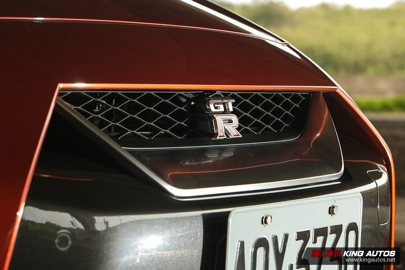 不是只有快─《Nissan GT-R Premium Edition》試駕報導 不是只有快─《Nissan GT-R Premium Edition》試駕報導