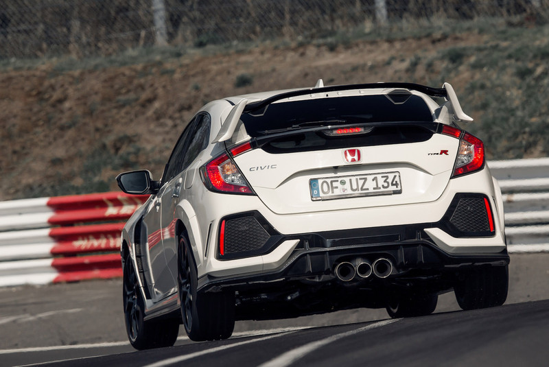 復仇戲碼上演 新世代《Honda Civic Type R》再度奪回紐柏林最速前驅車 復仇戲碼上演 新世代《Honda Civic Type R》再度奪回紐柏林最速前驅車