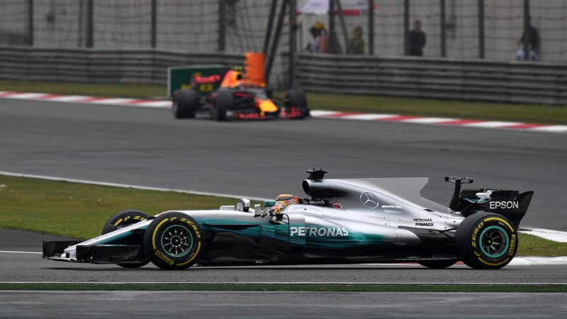 賽車規範再修改 《F1》可能於2018賽季限制使用鯊魚鰭及T-Wing小尾翼 賽車規範再修改 《F1》可能於2018賽季限制使用鯊魚鰭及T-Wing小尾翼