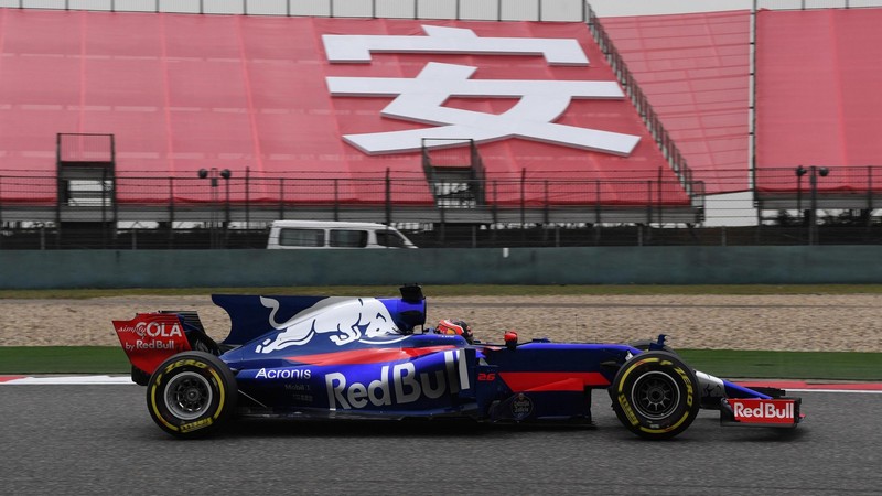 賽車規範再修改 《F1》可能於2018賽季限制使用鯊魚鰭及T-Wing小尾翼 賽車規範再修改 《F1》可能於2018賽季限制使用鯊魚鰭及T-Wing小尾翼
