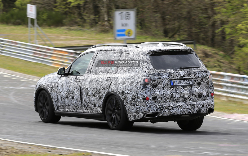 王牌先後登場 新世代《BMW X5》與旗艦級《X7》相約紐柏林進行賽道測試 王牌先後登場 新世代《BMW X5》與旗艦級《X7》相約紐柏林進行賽道測試