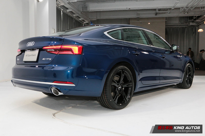 預售價220萬元起 《Audi A5》與《A5 Sportback》接單同步展開 預售價220萬元起 《Audi A5》與《A5 Sportback》接單同步展開