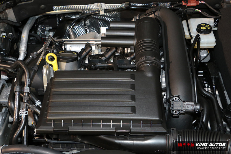 全車系標配9氣囊 小改《Škoda Octavia》限時優惠價79.9萬元起上市 全車系標配9氣囊 小改《Škoda Octavia》限時優惠價79.9萬元起上市