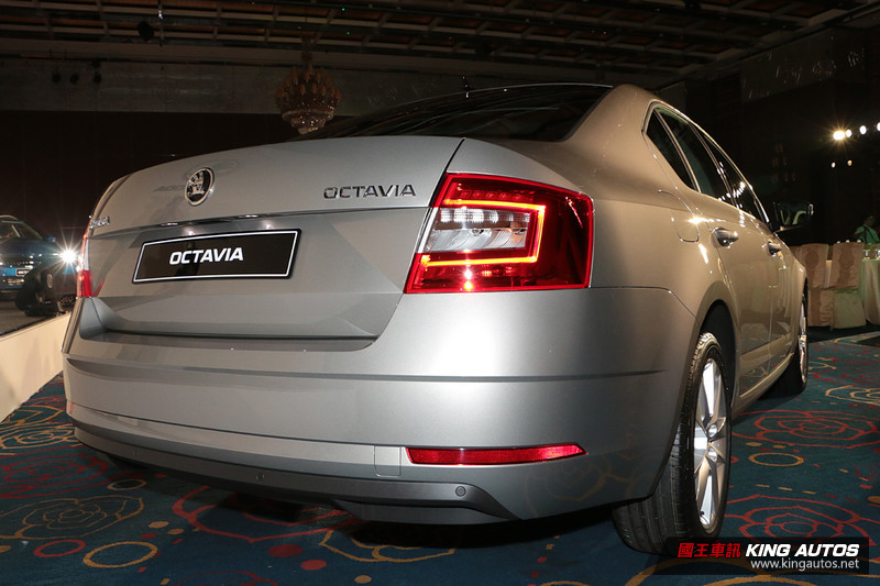 全車系標配9氣囊 小改《Škoda Octavia》限時優惠價79.9萬元起上市 全車系標配9氣囊 小改《Škoda Octavia》限時優惠價79.9萬元起上市