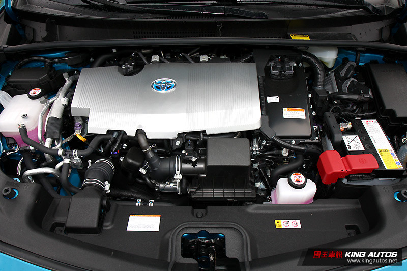 價差50萬的類純電駕馭 ─《Toyota Prius PHV》試駕體驗 價差50萬的類純電駕馭 ─《Toyota Prius PHV》試駕體驗