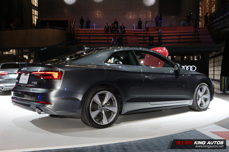 較預售調降3萬元 新世代《Audi A5》家族狹5年保固在臺上市 較預售調降3萬元 新世代《Audi A5》家族狹5年保固在臺上市