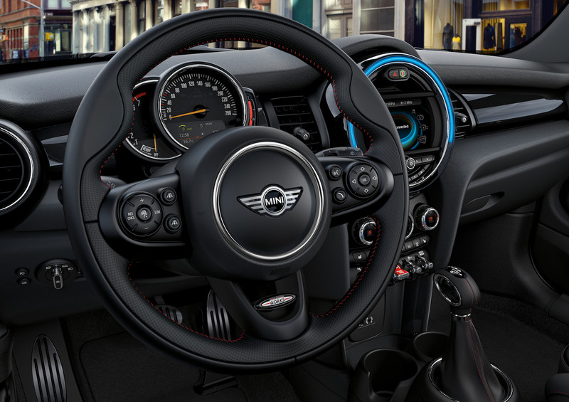 《Mini》預告下半年產品更新 《Clubman / Countryman》將率先支援Apple CarPlay 《Mini》預告下半年產品更新 《Clubman / Countryman》將率先支援Apple CarPlay