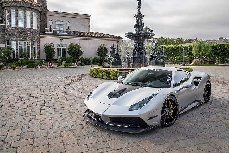 碳纖上身更添耀馬氣勢 Misha Designs操刀《Ferrari 488 GTB》實車亮相 碳纖上身更添耀馬氣勢 Misha Designs操刀《Ferrari 488 GTB》實車亮相