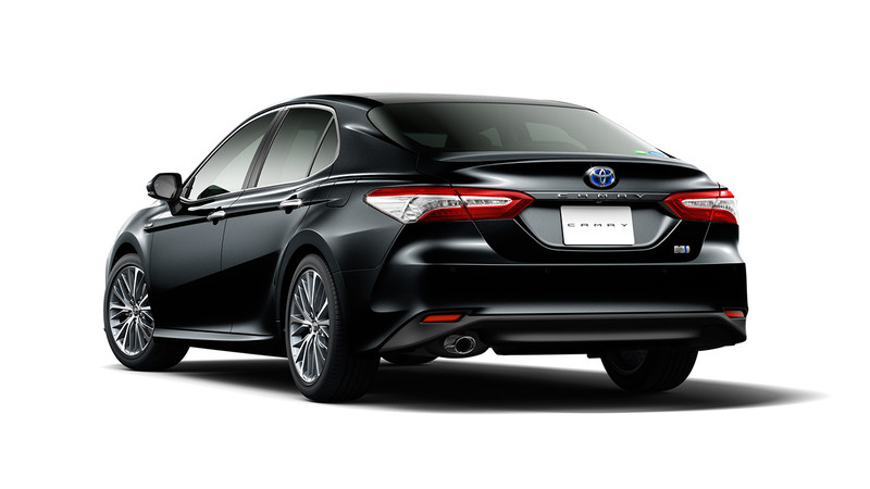 新世代《Toyota Camry》日規車型廠照首度曝光 新世代《Toyota Camry》日規車型廠照首度曝光