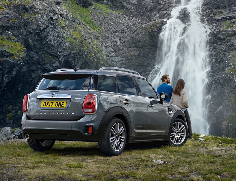 第二代《Mini Countryman》陣容強化 2018年式再添兩款三缸引擎入門車型 第二代《Mini Countryman》陣容強化 2018年式再添兩款三缸引擎入門車型