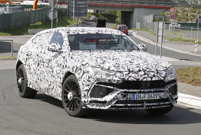 挑戰最速SUV寶座? 蠻牛跑旅《Lamborghini Urus》現身紐柏林賽道 挑戰最速SUV寶座? 蠻牛跑旅《Lamborghini Urus》現身紐柏林賽道
