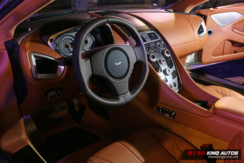 性能升級售價持平 《Aston Martin Vanquish S》1680萬元起抵台發表 性能升級售價持平 《Aston Martin Vanquish S》1680萬元起抵台發表