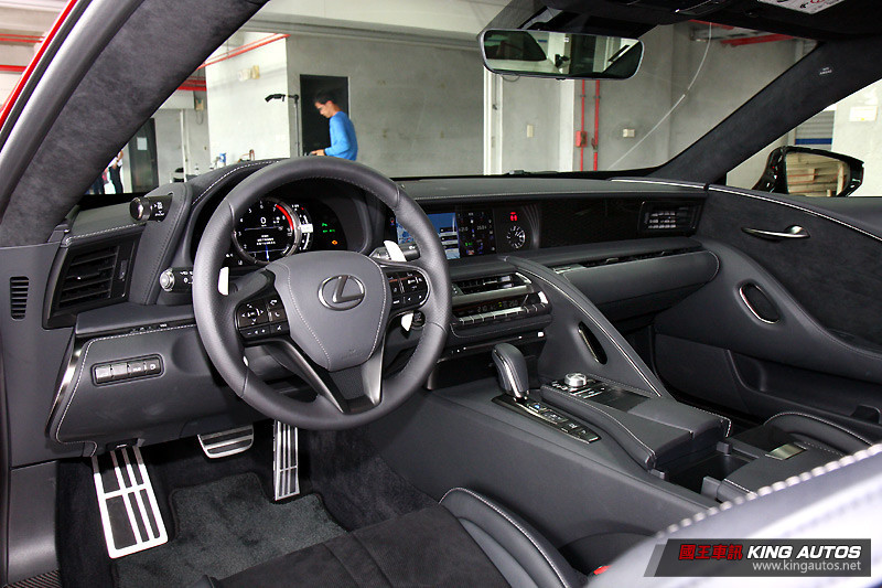 開價559萬與589萬起 《Lexus》旗艦轎跑《LC 500 / LC 500h》同步登場 開價559萬與589萬起 《Lexus》旗艦轎跑《LC 500 / LC 500h》同步登場