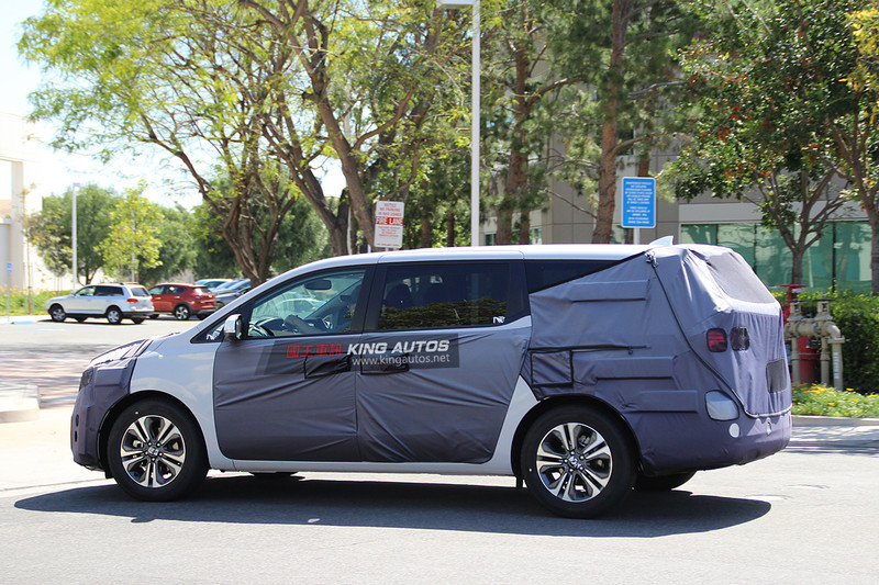 小改《Kia Grand Carnival》有望2018年發表 森那美起亞抱持高度興趣 小改《Kia Grand Carnival》有望2018年發表 森那美起亞抱持高度興趣