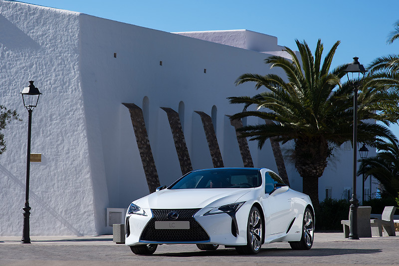 歐規《Lexus LC》車系正式投產 新車八月運抵歐洲市場 歐規《Lexus LC》車系正式投產 新車八月運抵歐洲市場