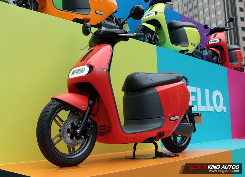 撼動125級距汽油機車市場 全新平價版《Gogoro 2 Series》4.4萬元正式開賣 撼動125級距汽油機車市場 全新平價版《Gogoro 2 Series》4.4萬元正式開賣