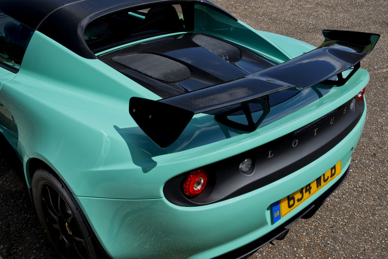 傳承極致輕量精神 《Lotus Elise Cup 250》俐落現身 傳承極致輕量精神 《Lotus Elise Cup 250》俐落現身
