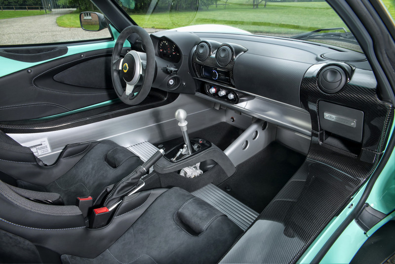 傳承極致輕量精神 《Lotus Elise Cup 250》俐落現身 傳承極致輕量精神 《Lotus Elise Cup 250》俐落現身