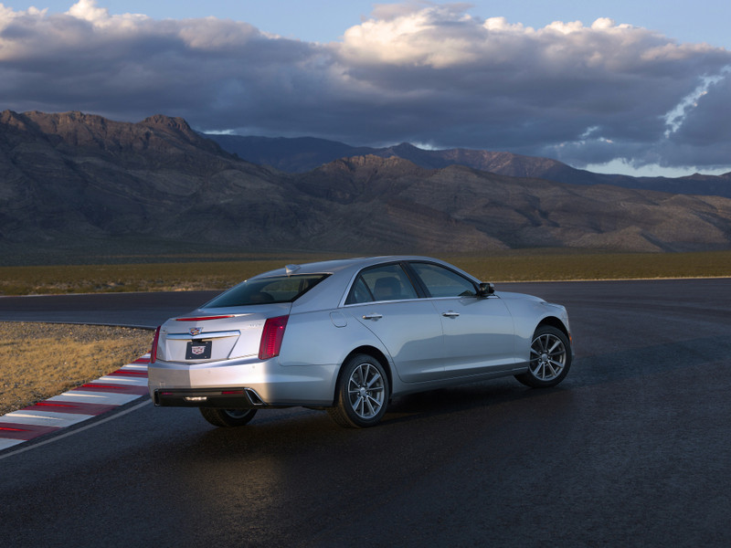 車輛能與號誌通訊 《Cadillac》V2I系統於密西根街道測試成功 車輛能與號誌通訊 《Cadillac》V2I系統於密西根街道測試成功