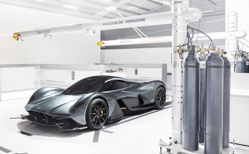 《Aston Martin》為《Valkyrie》車主進行3D掃描以量身訂製座椅 《Aston Martin》為《Valkyrie》車主進行3D掃描以量身訂製座椅