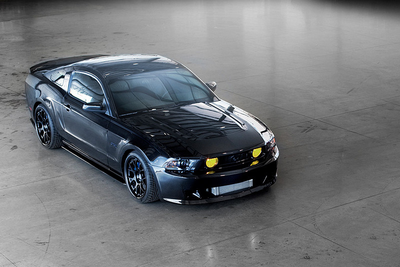 獨一無二碳纖野馬Vaughn Gittin Jr.專屬《Ford Mustang RTR-C》準備拍賣 獨一無二碳纖野馬Vaughn Gittin Jr.專屬《Ford Mustang RTR-C》準備拍賣