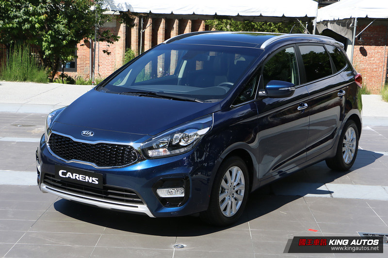 《Kia Carens》改款導入盲點偵測 79.9萬元起標配6氣囊發表上市 《Kia Carens》改款導入盲點偵測 79.9萬元起標配6氣囊發表上市