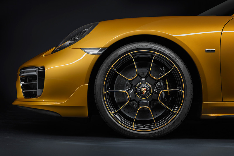 動力與奢華同步升級 《Porsche 911 Turbo S Exclusive》限量500輛問世 動力與奢華同步升級 《Porsche 911 Turbo S Exclusive》限量500輛問世