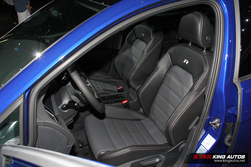 《Volkswagen Golf》小改款89.8萬起上市 最高較預售降價3萬元 《Volkswagen Golf》小改款89.8萬起上市 最高較預售降價3萬元