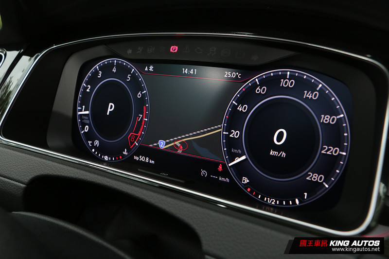 《Volkswagen Golf》小改款89.8萬起上市 最高較預售降價3萬元 《Volkswagen Golf》小改款89.8萬起上市 最高較預售降價3萬元