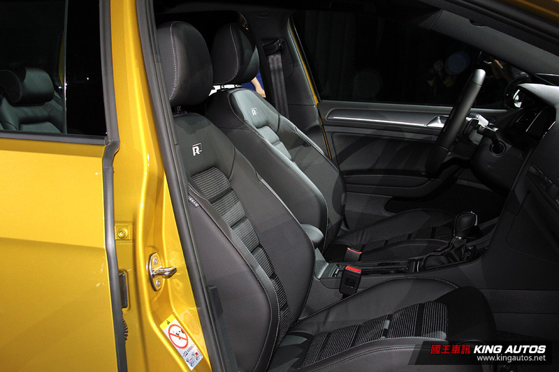 《Volkswagen Golf》小改款89.8萬起上市 最高較預售降價3萬元 《Volkswagen Golf》小改款89.8萬起上市 最高較預售降價3萬元
