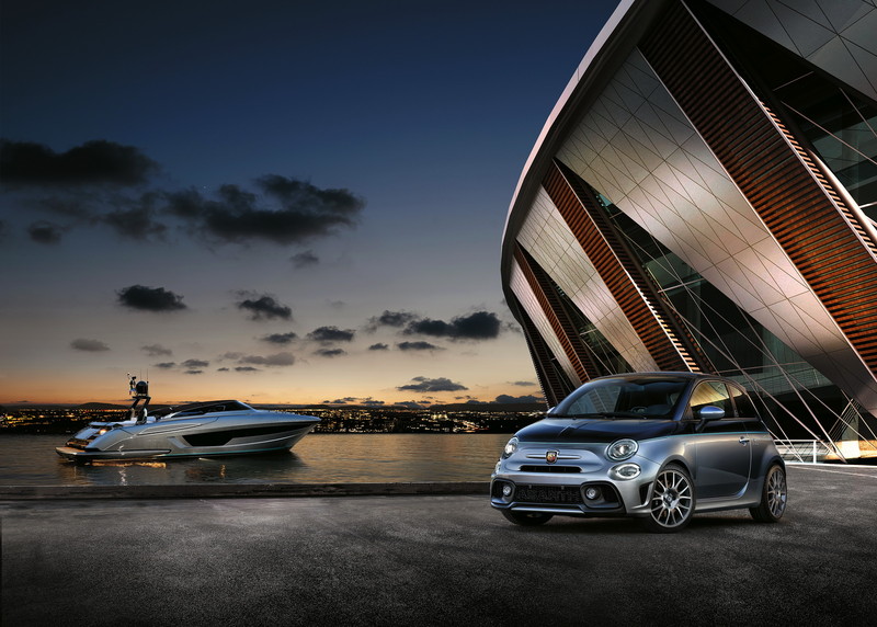 《Abarth 695 Rivale》義式奢華遊艇風情 《Abarth 695 Rivale》義式奢華遊艇風情