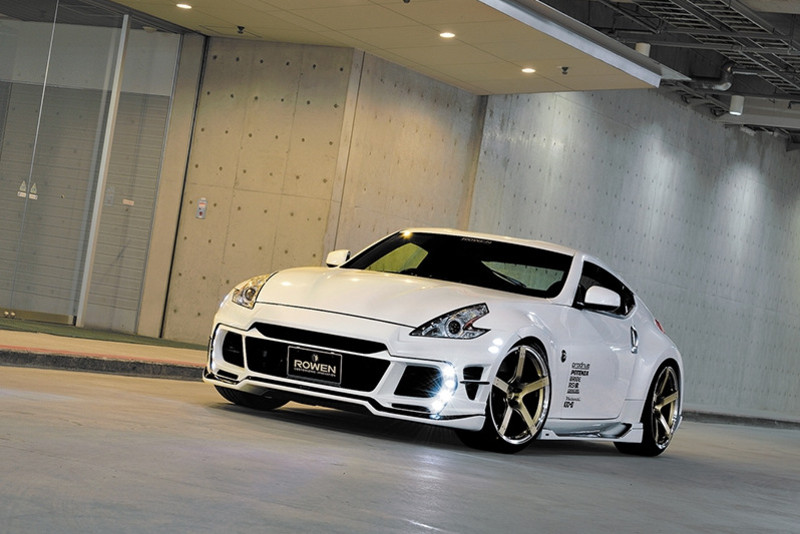 窈窕淑女《Fairlady Z》轉性 Rowen改造《Nissan 370Z》化身超殺女 窈窕淑女《Fairlady Z》轉性 Rowen改造《Nissan 370Z》化身超殺女