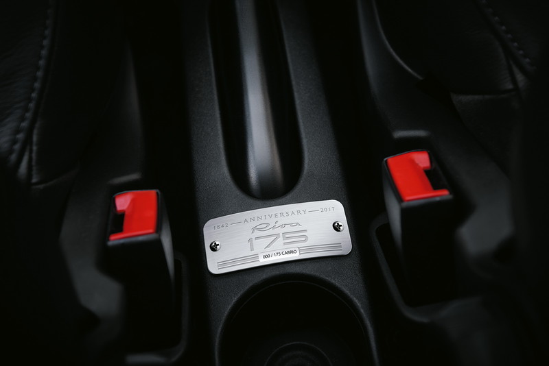 《Abarth 695 Rivale》義式奢華遊艇風情 《Abarth 695 Rivale》義式奢華遊艇風情